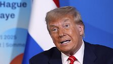 Alex Brandon / AP