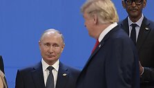 V. Putinas ir D. Trumpas / JUAN MABROMATA / AFP