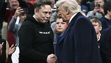 E. Muskas ir D. Trumpas / BRENDAN SMIALOWSKI / AFP