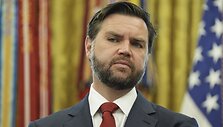 J. D. Vance'as / Evan Vucci / AP