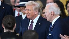 D. Trumpas su J. Bidenu / SAUL LOEB / ZUMAPRESS.com
