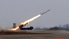 &Scaron;. Korėjos sparnuotoji raketa /  / AP