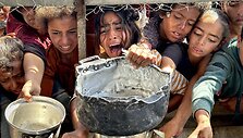 Maisto dalijimas Gazos Ruože / Moaz Abu Taha apaimages/SIPA / Moaz Abu Taha apaimages/SIPA