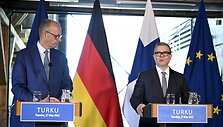 Friedrichas Merzas ir Petteri Orpo / Roni Rekomaa/LEHTIKUVA/SIPA / Roni Rekomaa/LEHTIKUVA/SIPA