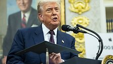 Donaldas Trumpas / Bonnie Cash - Pool via CNP / picture alliance / Consolidated News Photos