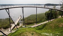 Zarasų apžvalgos ratas - unikalus 17 metrų auk&scaron;čio ir 34 metrų pločio statinys / BNS nuotr.