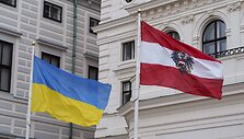 Ukrainos ir Austrijos vėliavos / IMAGO/Andreas Stroh / IMAGO/Andreas Stroh
