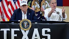 Donaldas Trumpas / CHIP SOMODEVILLA / Getty Images via AFP
