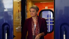 Yvette Cooper Kyjive / VALENTYN OGIRENKO / AFP