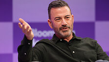 Jimmy Kimmelis / PATRICK T. FALLON / AFP