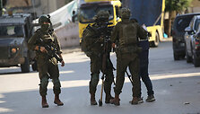 Izraelio kariai  / Nidal Eshtayeh / ZUMAPRESS.com