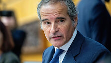 Rafaelis Grossi  / JOE KLAMAR / AFP
