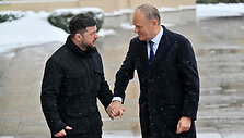 Besibaigiant deryboms Abu Dabyje / Sergei Supinsky / AFP nuotr.