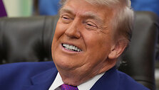  / AP