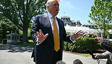 KENT NISHIMURA / AFP