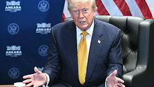 D. Trumpas / SAUL LOEB / AFP