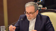 Abbasas Araghchi / Vladislav Nogai / ZUMAPRESS.com