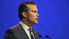 Pete'as Hegsethas / JAM STA ROSA / AFP