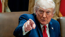 Donaldas Trumpas / Evan Vucci / REUTERS