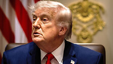 D. Trumpas /  / RS/MPI/Capital Pictures