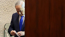Benjaminas Netanyahu / Ronen Zvulun / REUTERS