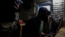 Ukrainiečių dronų operatoriai / Alina Smutko / REUTERS