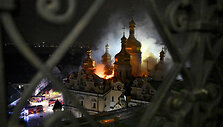 Rusijos smūgių Kyjive padariniai / GENYA SAVILOV / AFP