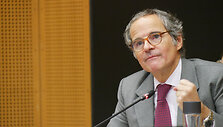 Rafaelis Grossi / Albert Otti / dpa/picture-alliance
