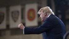 Donaldas Trumpas / Molly Riley/White House / ZUMAPRESS.com