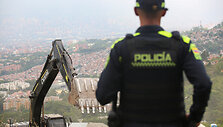 Kolumbijos policijos pareigūnas / Juan David Duque / REUTERS