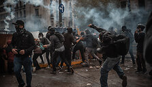 Protestas Buenos Airėse / Daniella Fernandez Realin / ZUMAPRESS.com