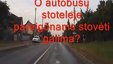 Pareigūnai stotelėje