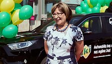 Antrajai &bdquo;Iki&ldquo; žaidimo laimėtojai įteikti įspūdingo visureigio &bdquo;Toyota RAV4 Hybrid&ldquo; rakteliai 