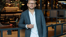 Garsus &scaron;efas įvertino Vilniuje duris atvėrusį restoraną &bdquo;Olive Kitchen&ldquo;