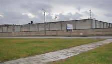 Ministro R.&Scaron;ima&scaron;iaus teigimu, įkalinimo įstaigas gaubiantis uždarumas sudarė puikias sąlygas megztis giminių ir svainių tinklams.