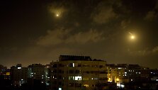 Izraelio oro atakas Gazos mieste