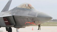 Lietuvos kariniame aerodrome - JAV naikintuvai &bdquo;F-22 Raptor&ldquo;