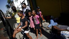 Baleto mokykla viename pavojingiausių rajonų Brazilijoje siekia i&scaron;traukti mergaites i&scaron; prastos aplinkos 
