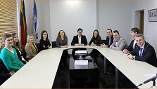 Organizacijos &bdquo;Baltosios pir&scaron;tinės&ldquo; nariai tapo policijos rėmėjais