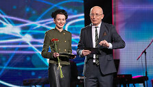 Beata Ti&scaron;kevič-Hasanova ir Arūnas Valinskas