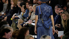&bdquo;Dior&ldquo; 2019&ndash;2020 m. rudens ir žiemos kolekcijos modelis