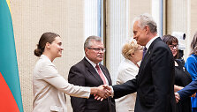 Radvilė Morkūnaitė - Mikulėnienė, Raimondas &Scaron;ukys, Gitanas Nausėda
