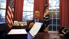 Prezidentas Barackas Obama nedelsdamas pasira&scaron;ė dokumentą