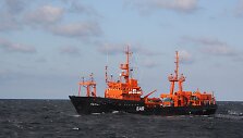 Karinių jūrų pajėgų laivas &Scaron;akiai tar&scaron;os likvidavimo pratybose 