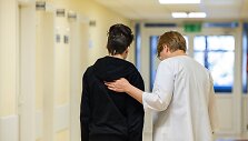 Penkiolikmečiui Laurynui Kauno klinikose pirmą kartą atlikta gyvybi&scaron;kai svarbi kaukolės pamato operacija