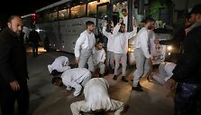 Izraelis paleido &scaron;imtus palestiniečių kalinių