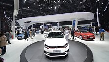 16-oji &Scaron;anchajaus automobilių paroda