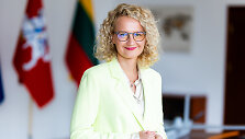 Lietuvos Respublikos ekonomikos ir inovacijų ministerijos ministrė Au&scaron;rinė Armonaitė