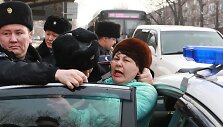 Kazachstane sulaikyta iki 100 opozicijos protestuotojų