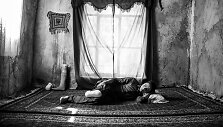 Arash Khamooshi  fotografijų serija &bdquo;Saugokis minų&ldquo; 
